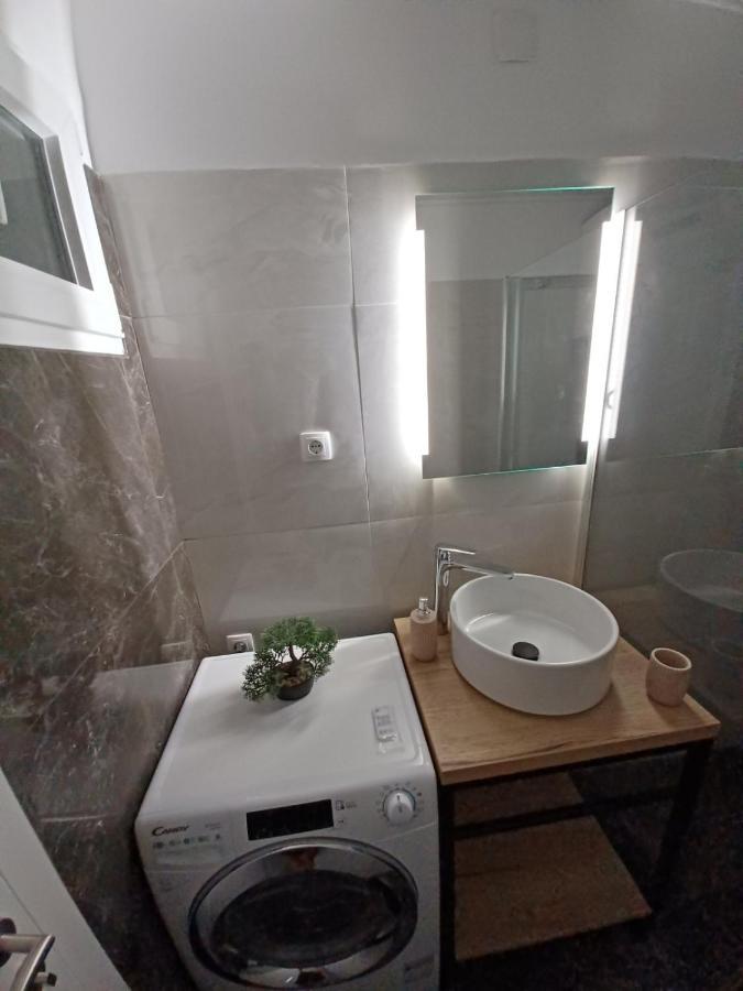 In The Centar Of Rijeka Apartman Kültér fotó